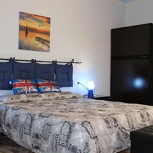 4u Self Check In Guest house